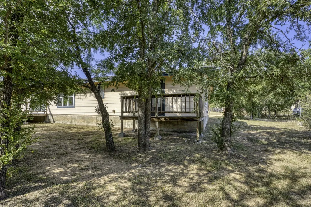 212 Deer Drive Sunrise Beach, TX 78643