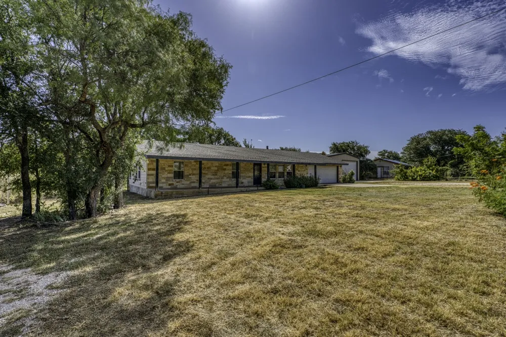 212 Deer Drive Sunrise Beach, TX 78643