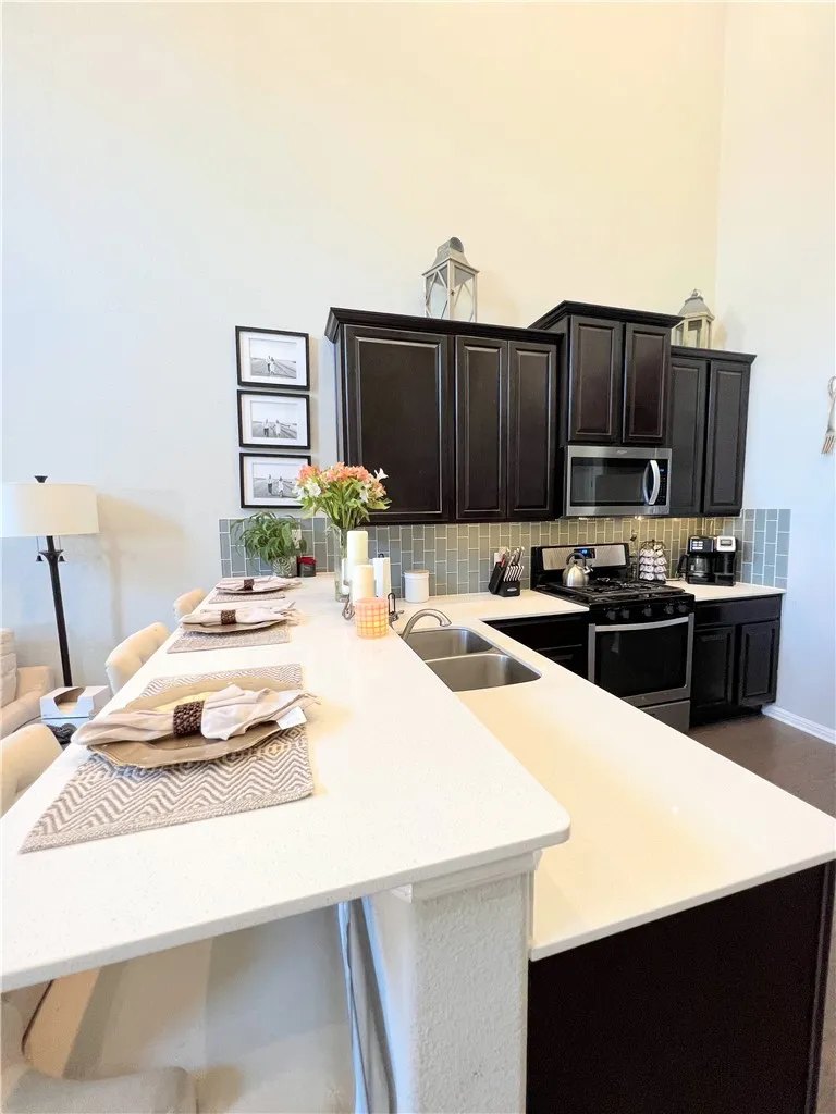 2214 S Lakeline Boulevard #118 Cedar Park, TX 78613