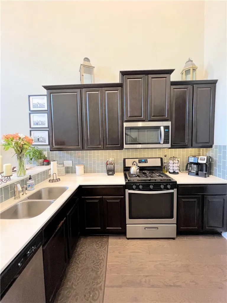 2214 S Lakeline Boulevard #118 Cedar Park, TX 78613