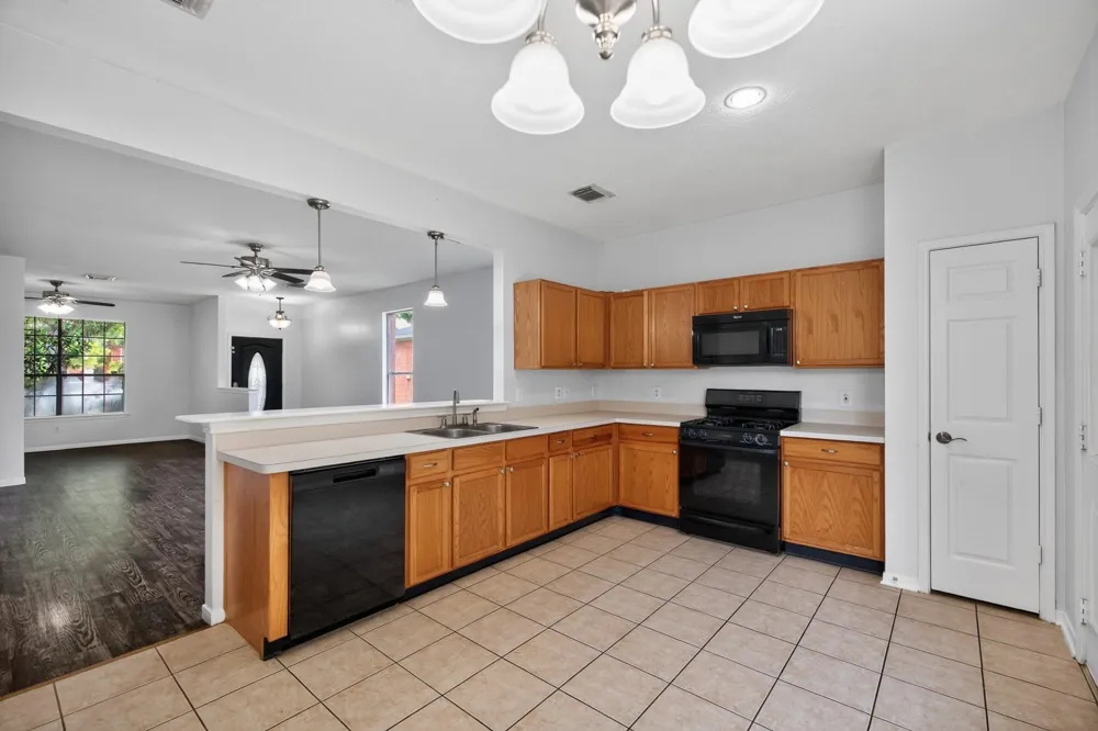 22014 Holly Branch Drive Tomball, TX 77375