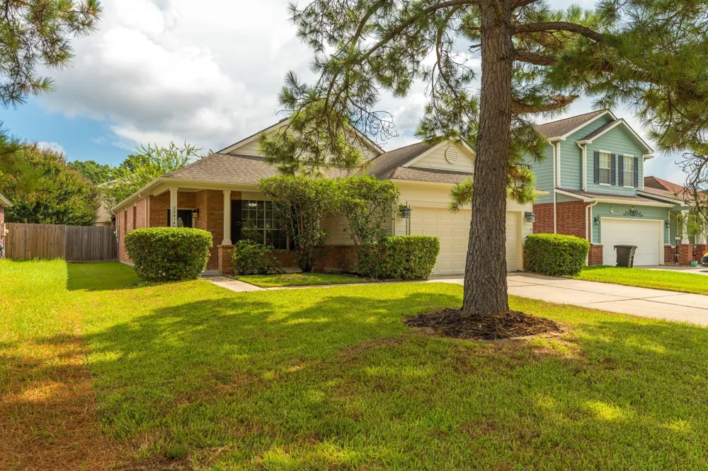 22014 Holly Branch Drive Tomball, TX 77375
