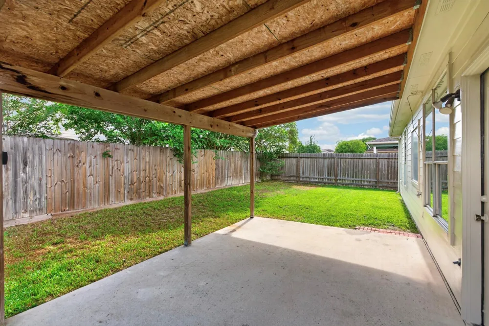 22014 Holly Branch Drive Tomball, TX 77375