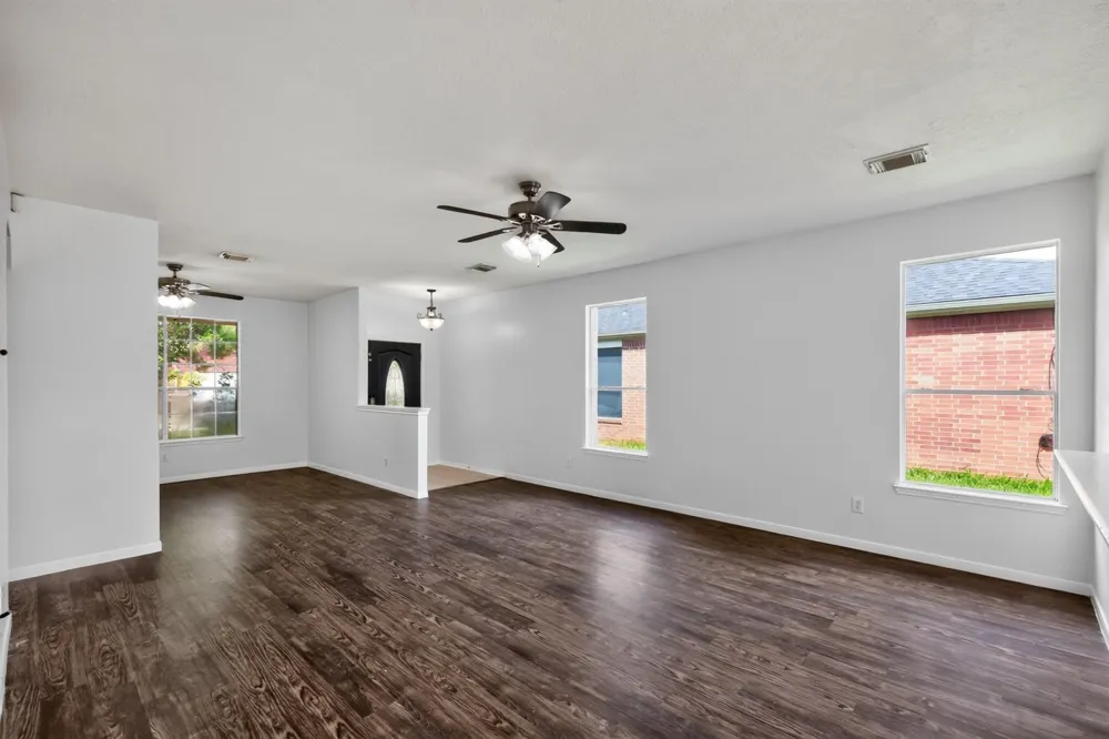 22014 Holly Branch Drive Tomball, TX 77375