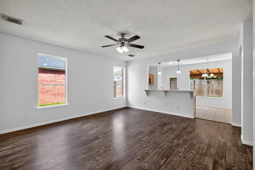 22014 Holly Branch Drive Tomball, TX 77375