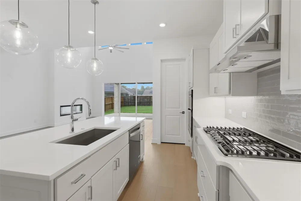 7106 Carriage Light Drive Magnolia, TX 77354