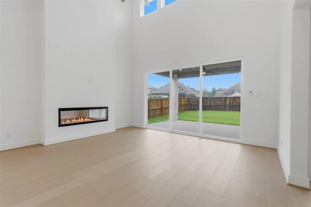 7106 Carriage Light Drive Magnolia, TX 77354