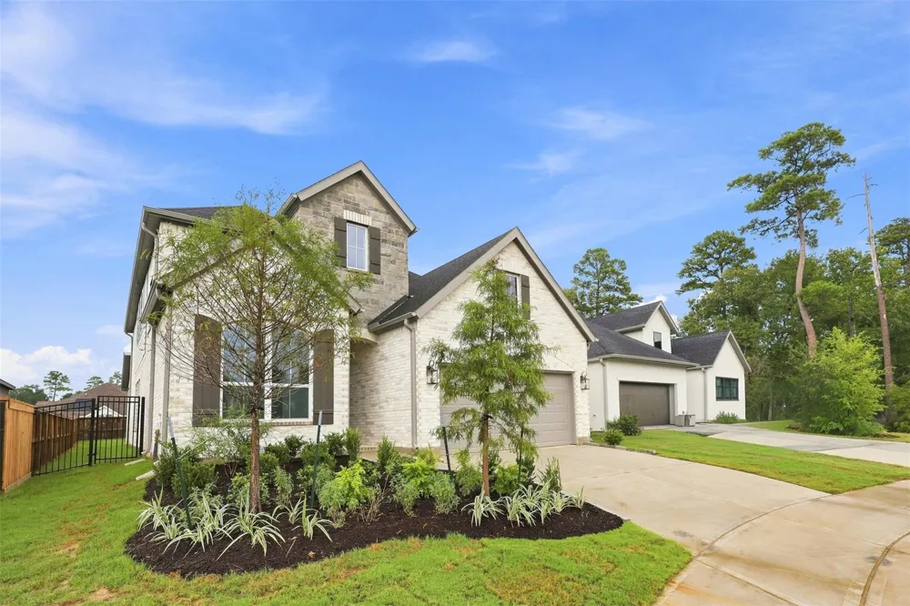 7106 Carriage Light Drive Magnolia, TX 77354