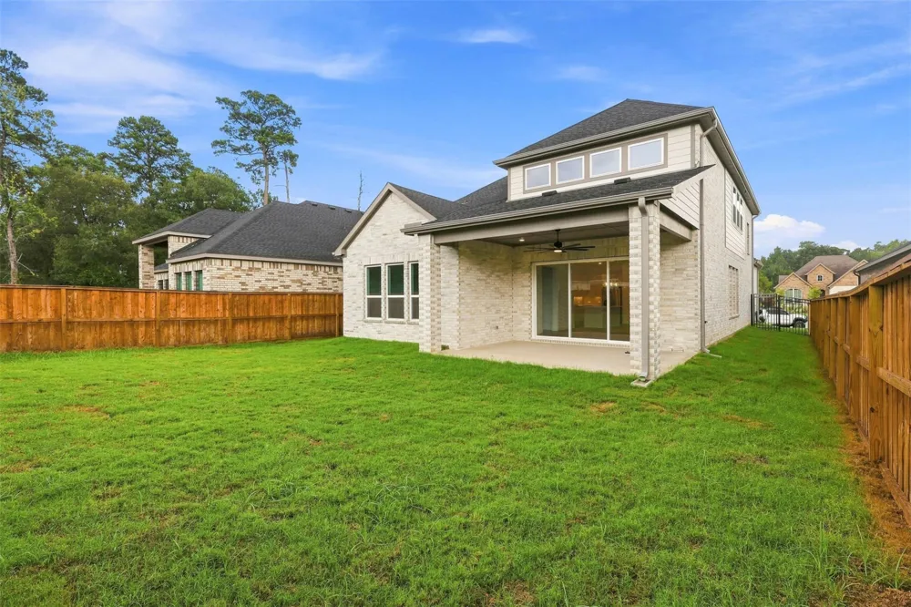 7106 Carriage Light Drive Magnolia, TX 77354