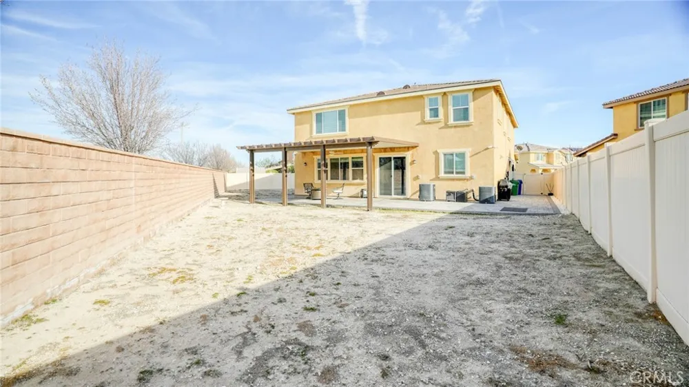 4727 W Vahan Court Lancaster, CA 93536