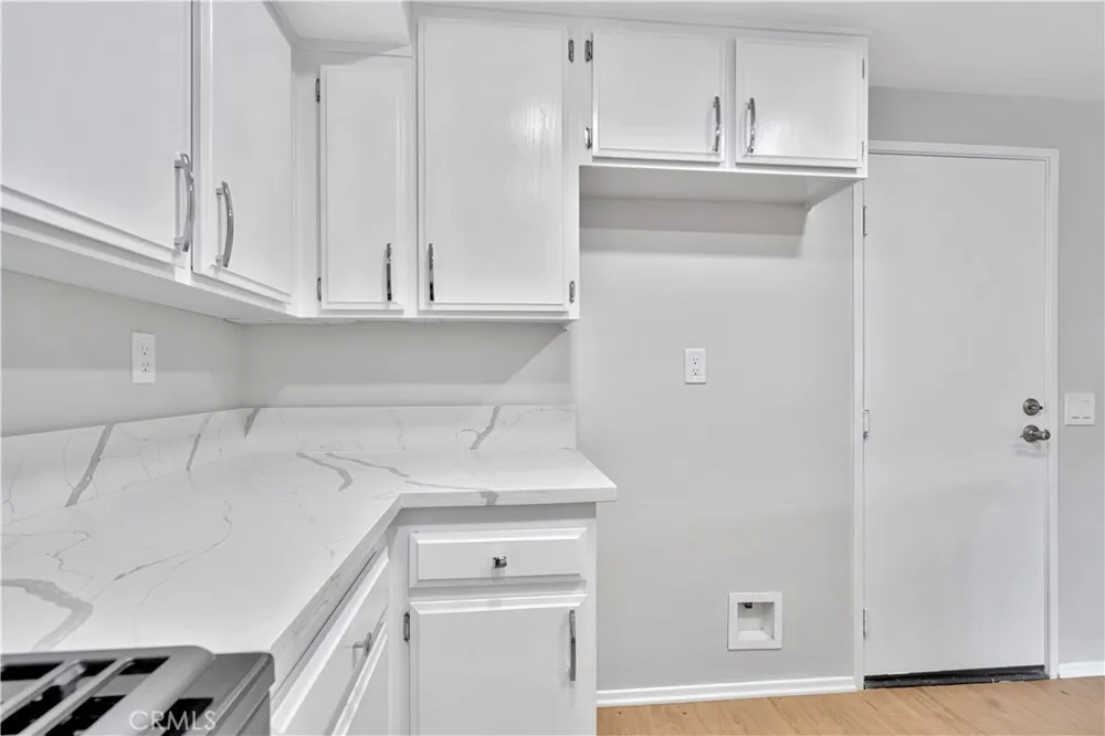 290 Spruce Court Azusa, CA 91702