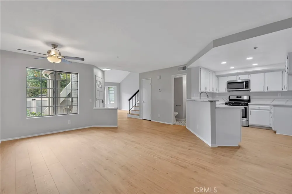 290 Spruce Court Azusa, CA 91702