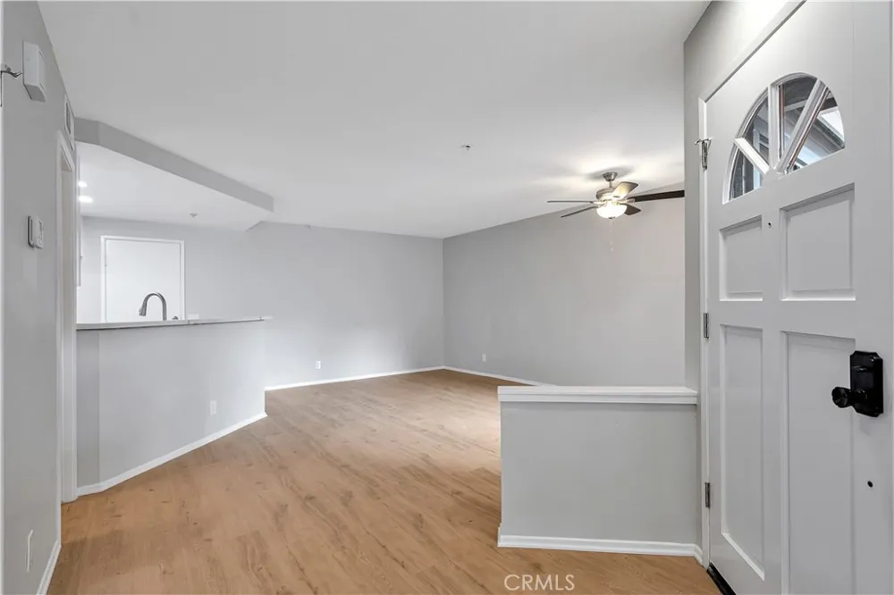 290 Spruce Court Azusa, CA 91702