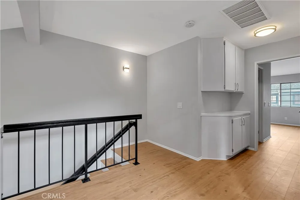 290 Spruce Court Azusa, CA 91702