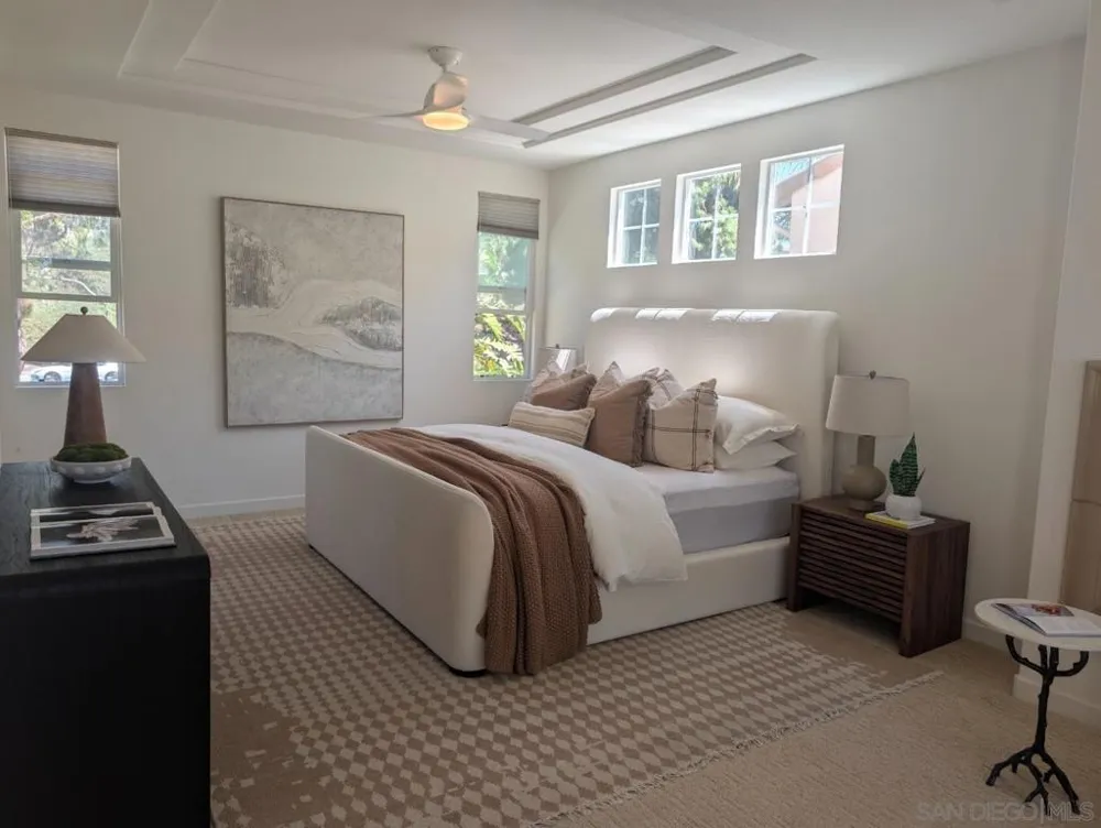 7049 Surfbird Curcle Carlsbad, CA 92011