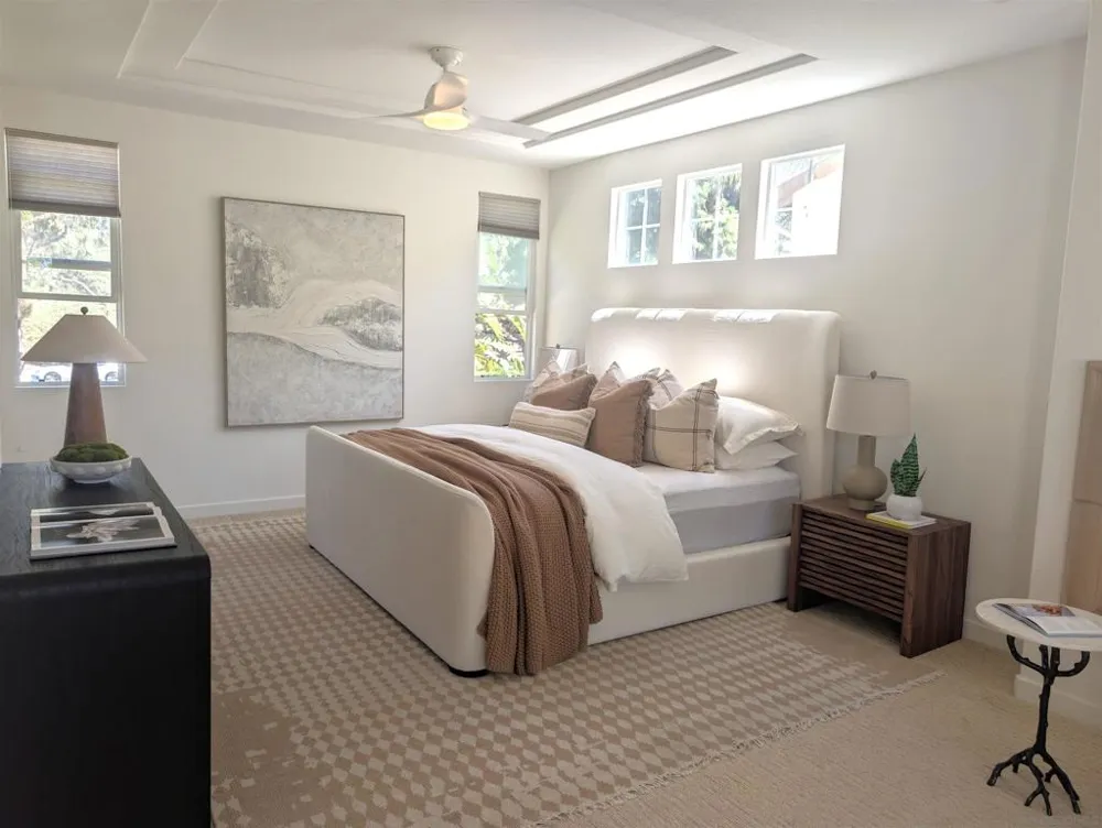 7049 Surfbird Curcle Carlsbad, CA 92011