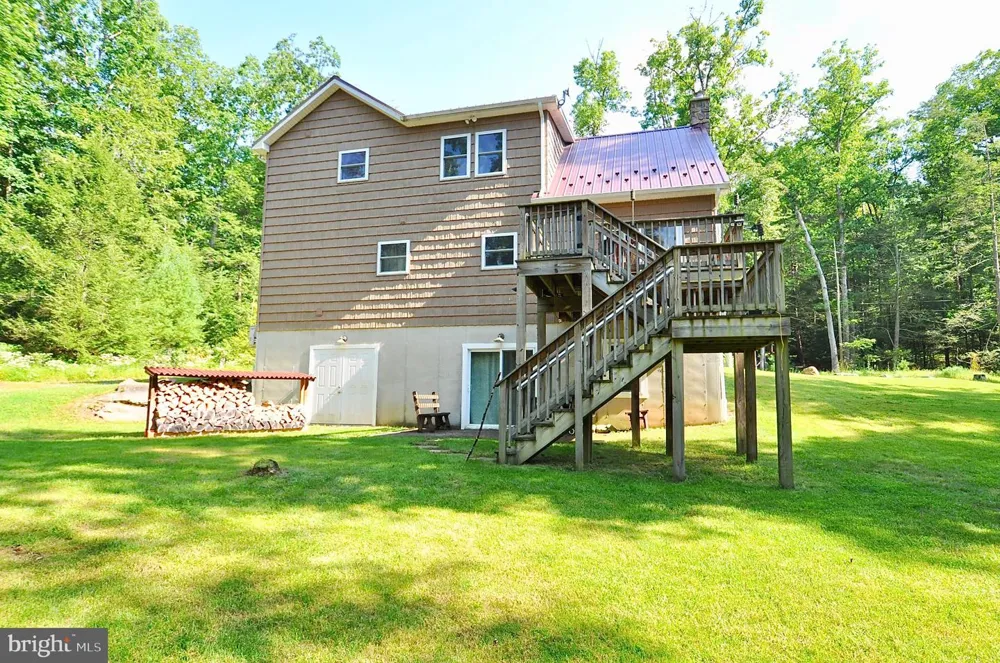 75 DAVID AUKER LANE Milroy, PA 17063