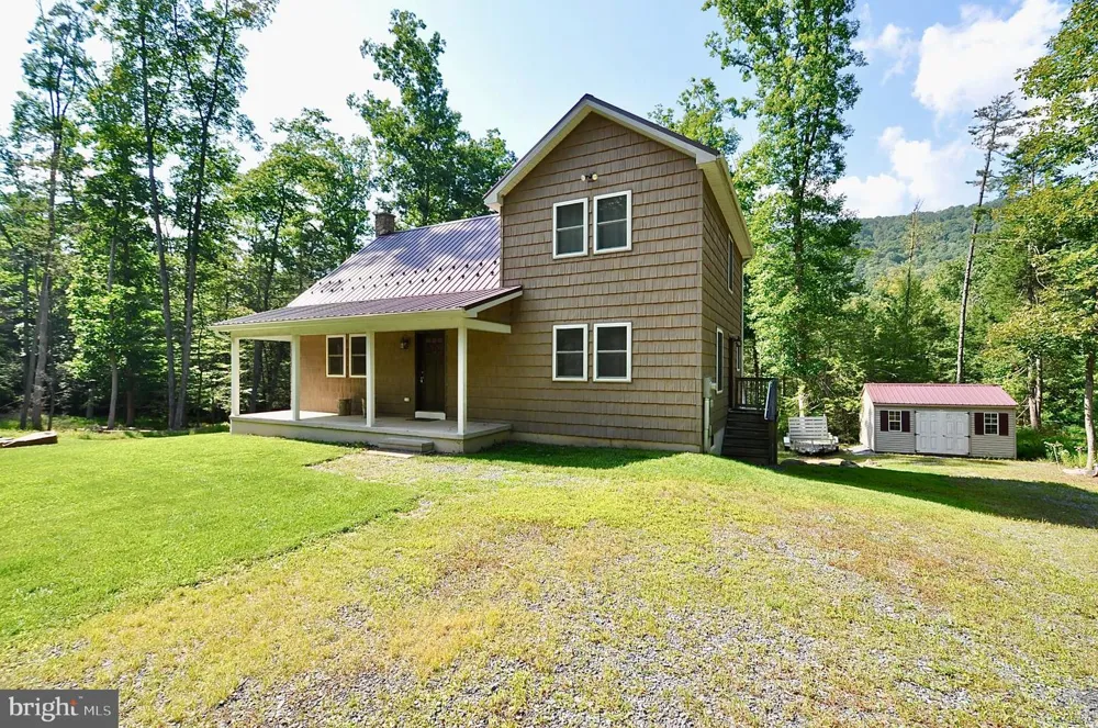 75 DAVID AUKER LANE Milroy, PA 17063