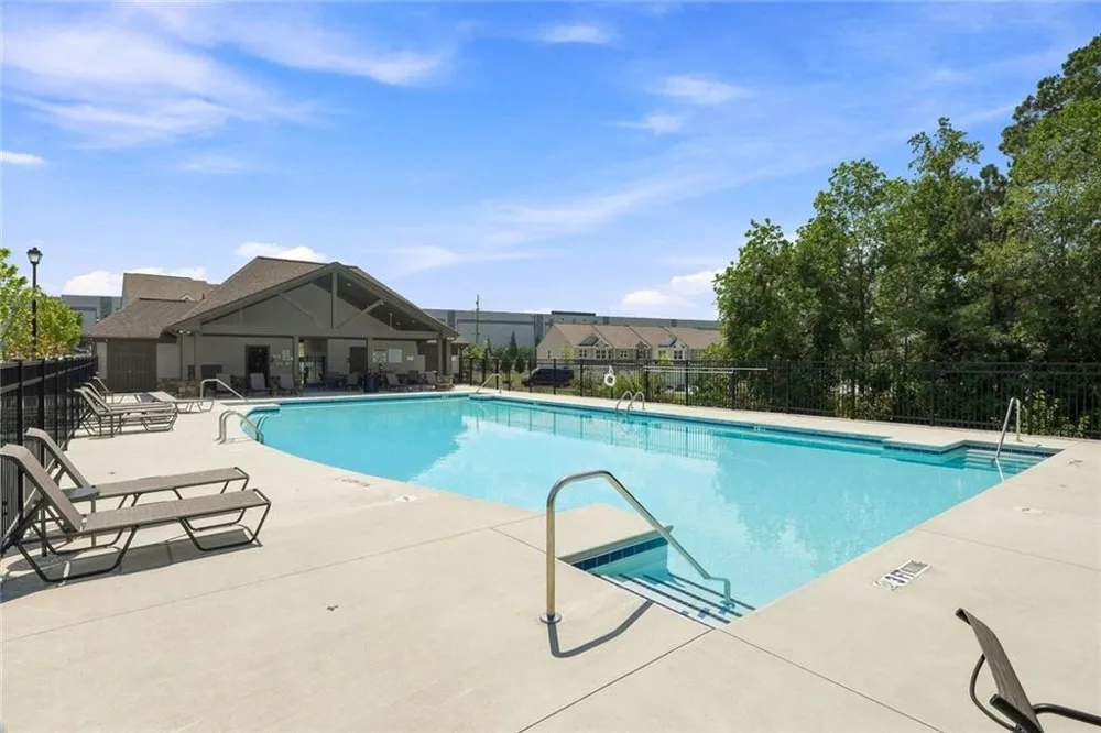 2614 Poppy Court Buford, GA 30519
