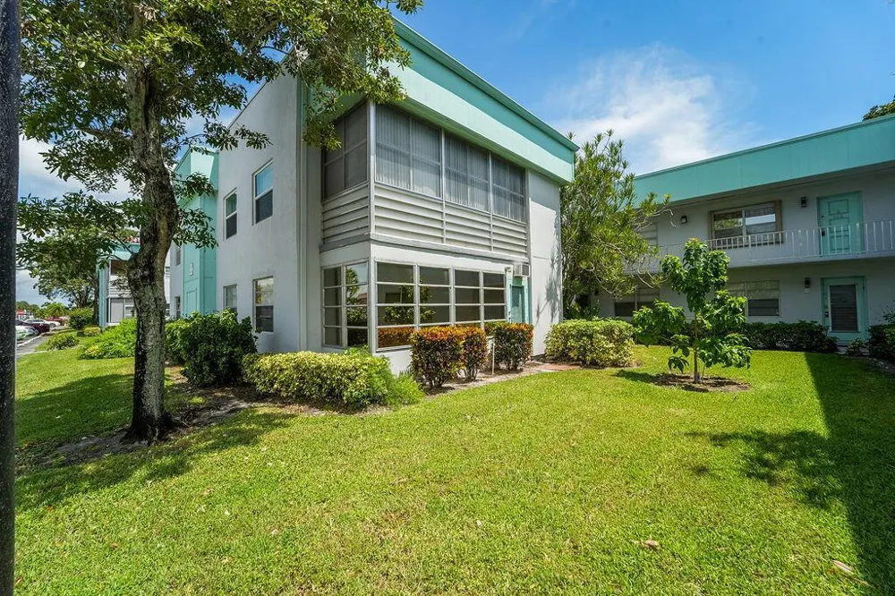 396 Monaco Court #396-I Delray Beach, FL 33446