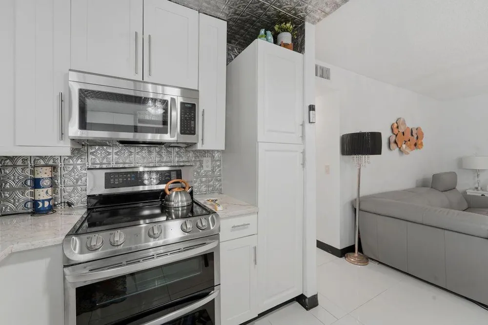 396 Monaco Court #396-I Delray Beach, FL 33446