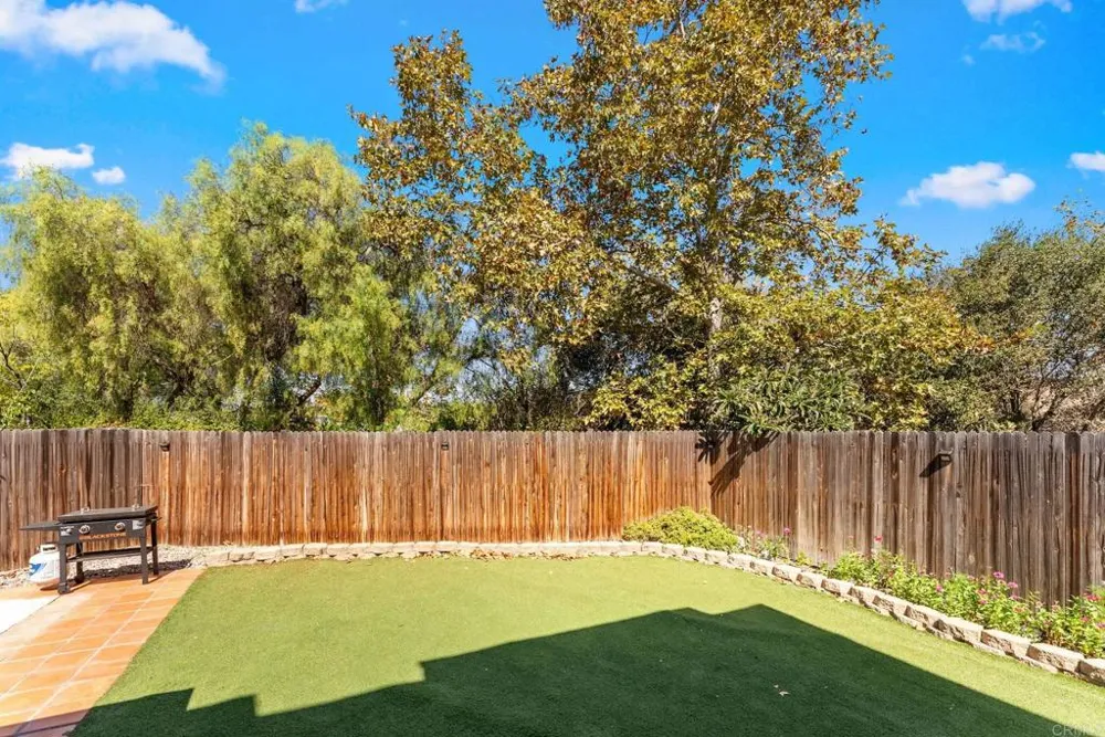 2382 Maravilla Way Oceanside, CA 92056