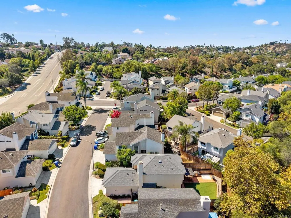 2382 Maravilla Way Oceanside, CA 92056