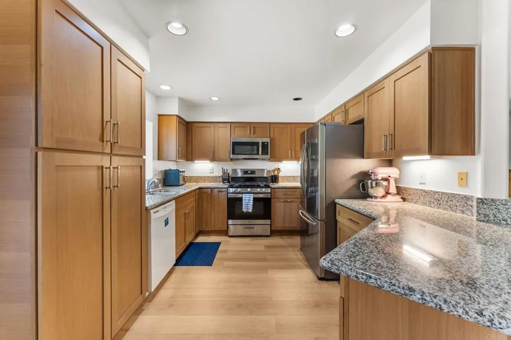 2382 Maravilla Way Oceanside, CA 92056