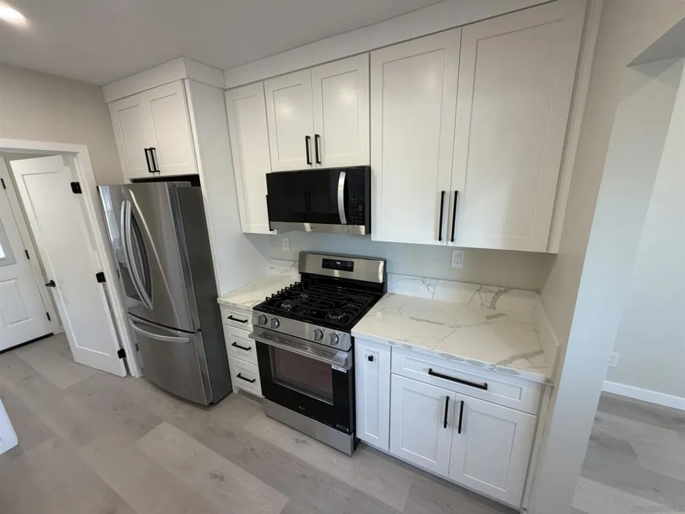 7180 Mohawk St San Diego, CA 92115
