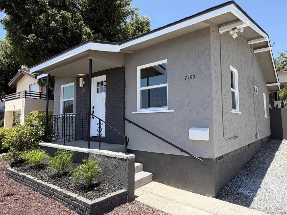 7180 Mohawk St San Diego, CA 92115