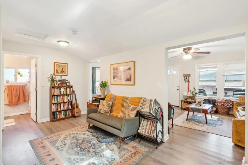 7180 Mohawk St San Diego, CA 92115