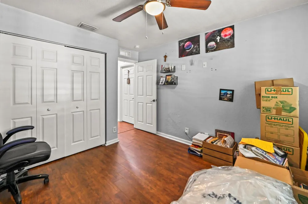 1006 Center Stone Lane Riviera Beach, FL 33404
