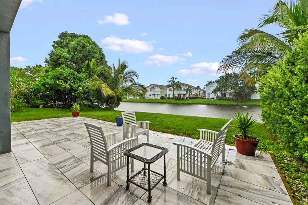 1006 Center Stone Lane Riviera Beach, FL 33404