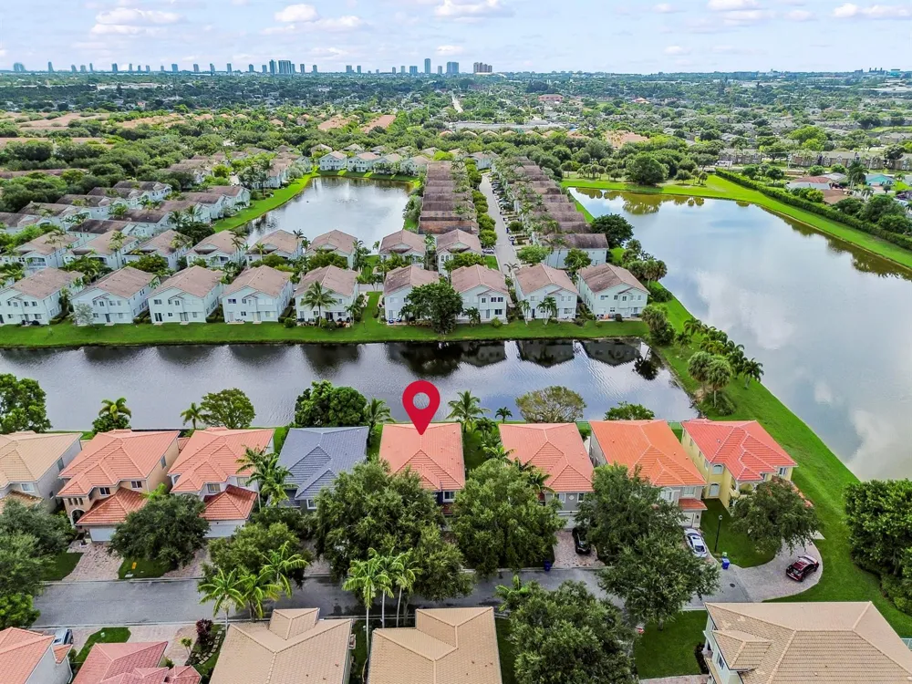 1006 Center Stone Lane Riviera Beach, FL 33404