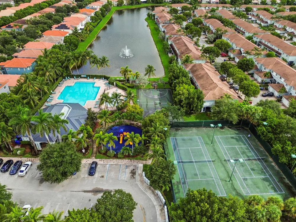 1006 Center Stone Lane Riviera Beach, FL 33404