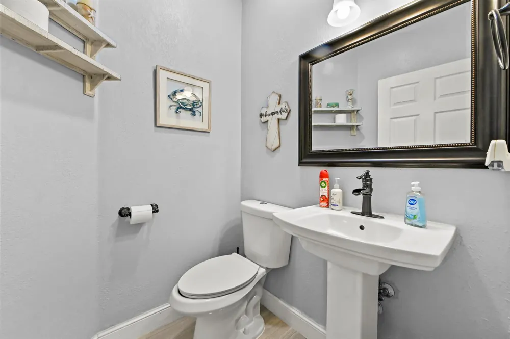 1006 Center Stone Lane Riviera Beach, FL 33404