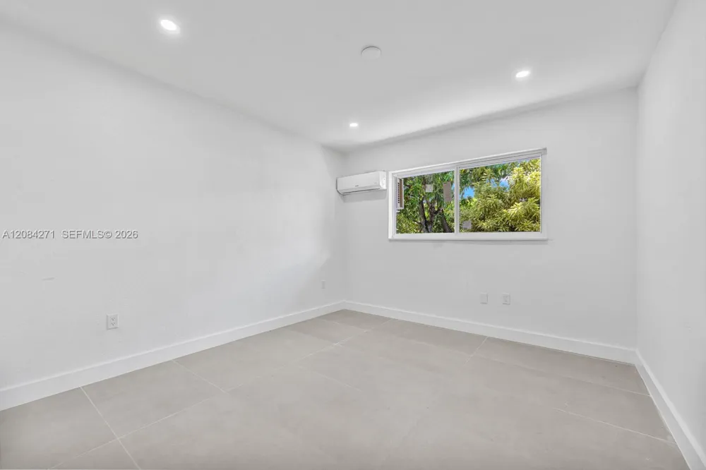 1849 NW 16th St #B Miami, FL 33125