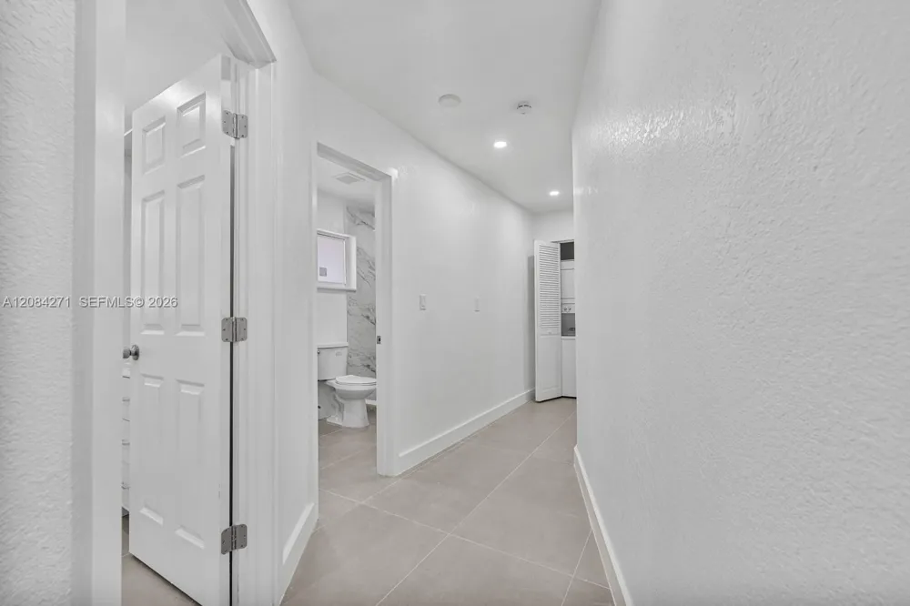 1849 NW 16th St #B Miami, FL 33125
