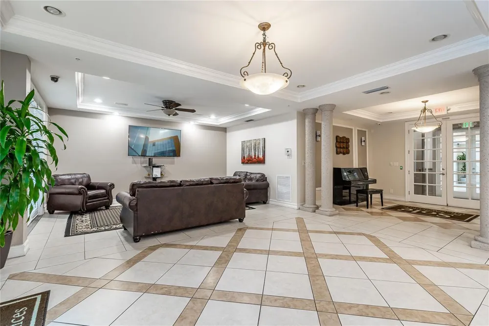 533 NE 3rd Avenue #319 Fort Lauderdale, FL 33301