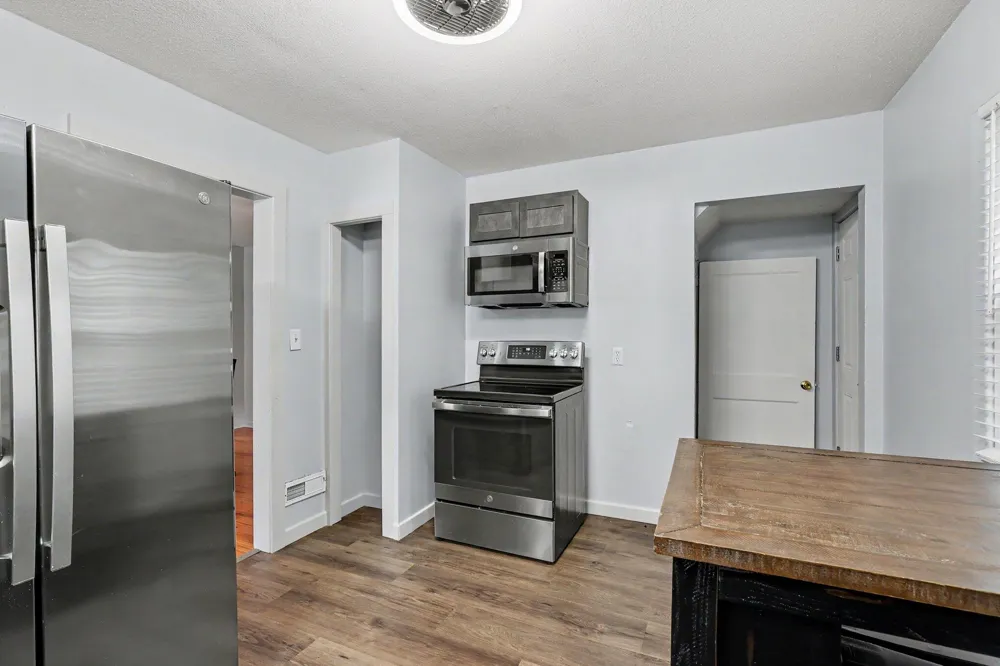3132 5th Street Muskegon Heights City, MI 49444