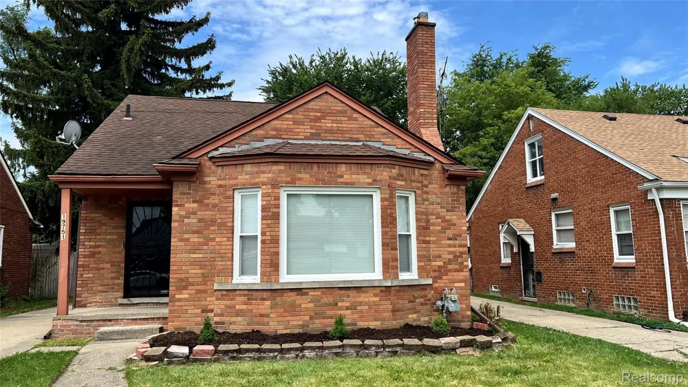 19751 Ardmore Street Detroit City, MI 48235