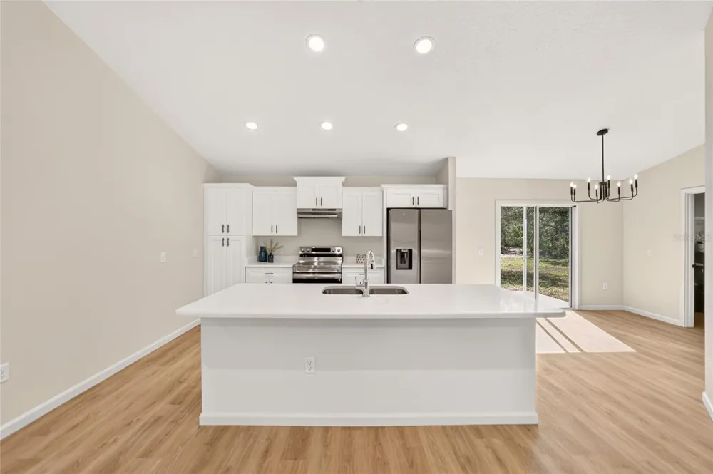 25 FISHER WAY TRAK Ocklawaha, FL 32179