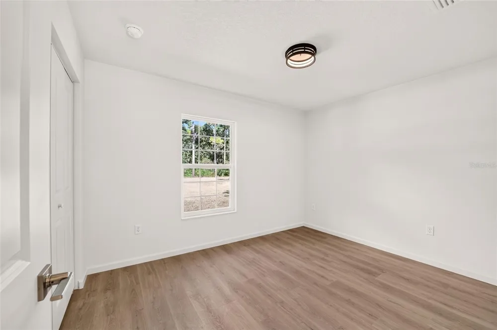 25 FISHER WAY TRAK Ocklawaha, FL 32179