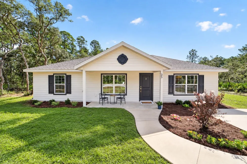 25 FISHER WAY TRAK Ocklawaha, FL 32179
