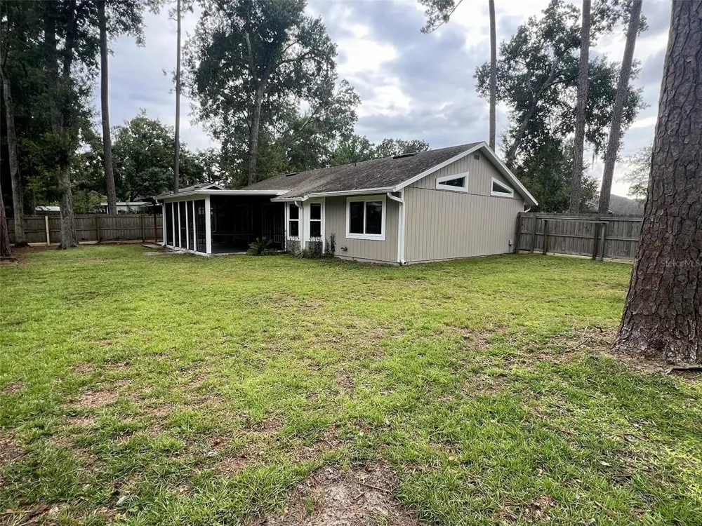 4617 NW 21ST STREET Gainesville, FL 32605