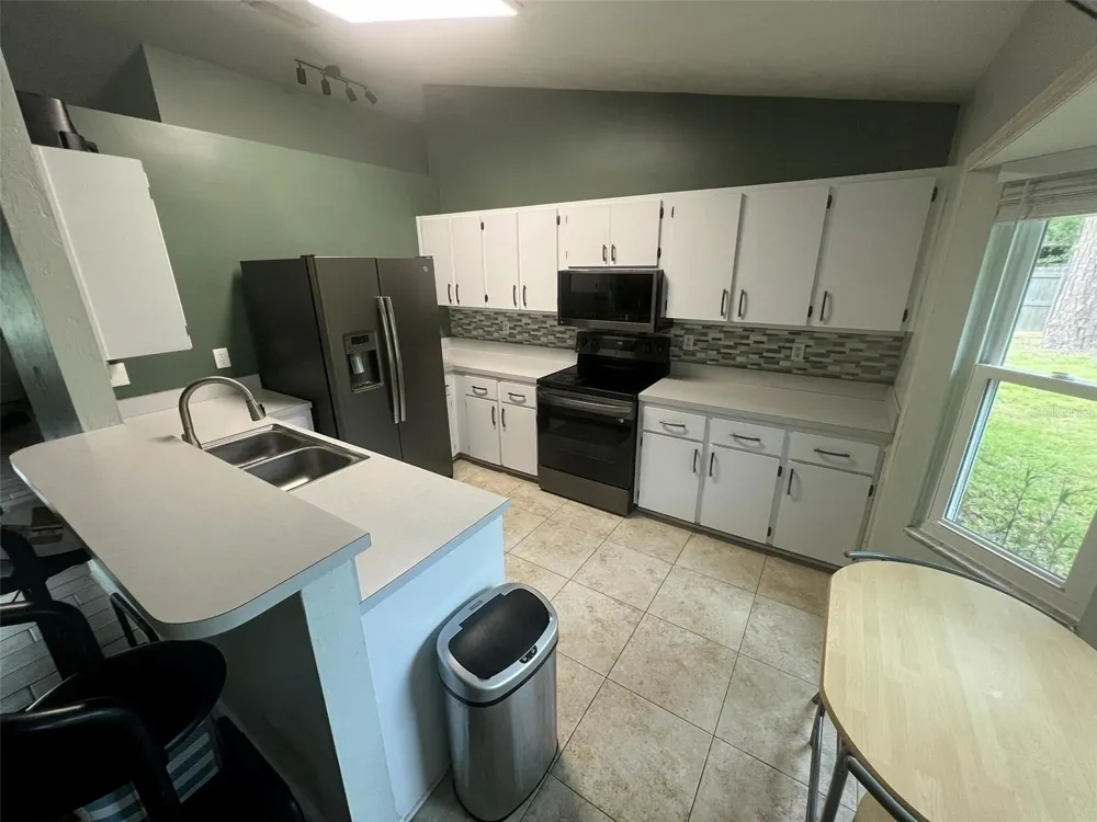 4617 NW 21ST STREET Gainesville, FL 32605