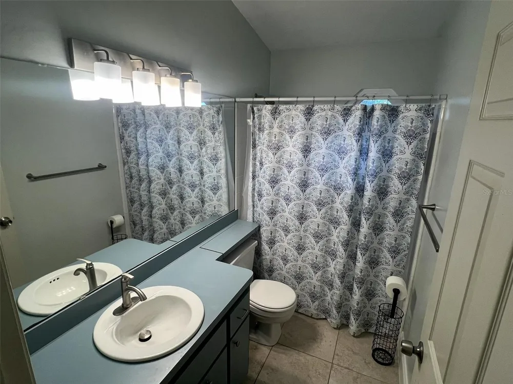 4617 NW 21ST STREET Gainesville, FL 32605