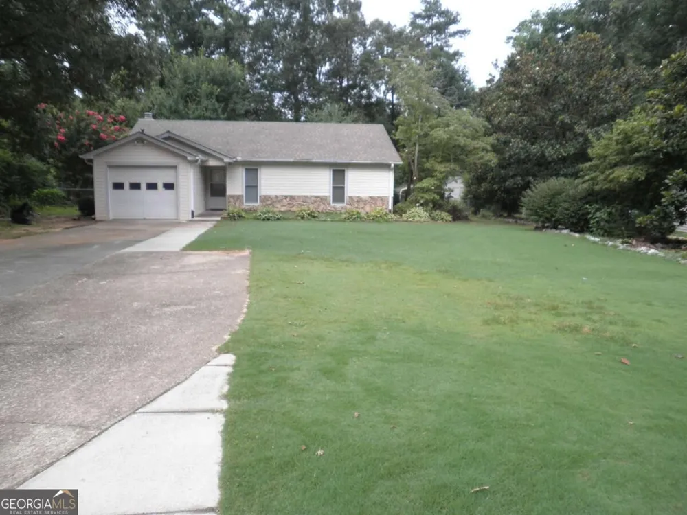 1439 Ridgewood PL Lawrenceville, GA 30043