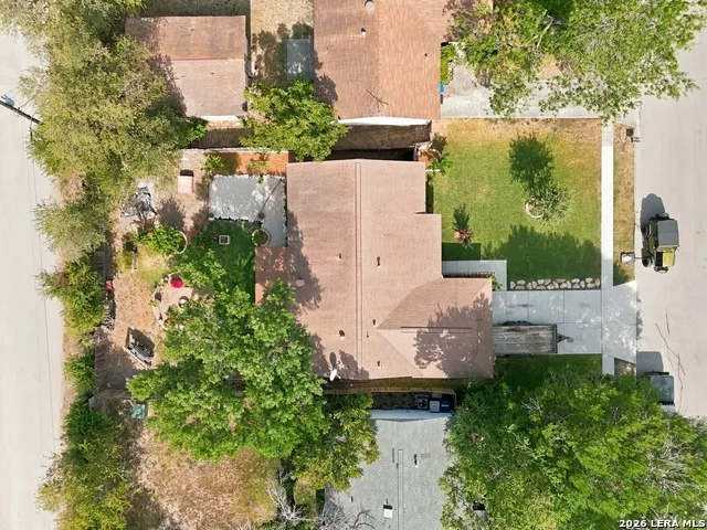 3827 BRIAR HOLLOW ST San Antonio, TX 78247