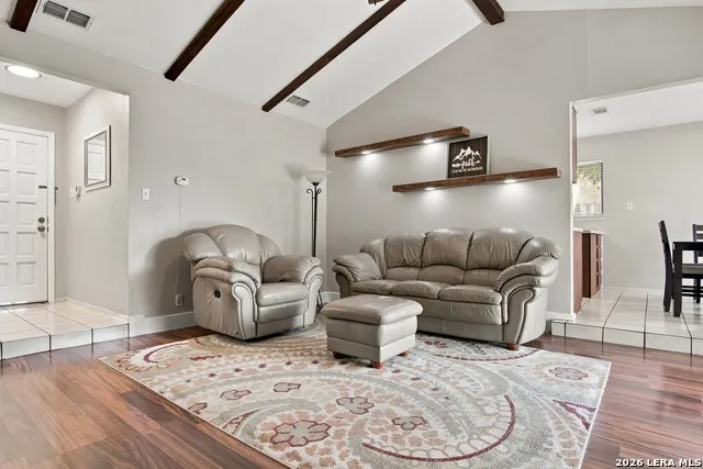 3827 BRIAR HOLLOW ST San Antonio, TX 78247